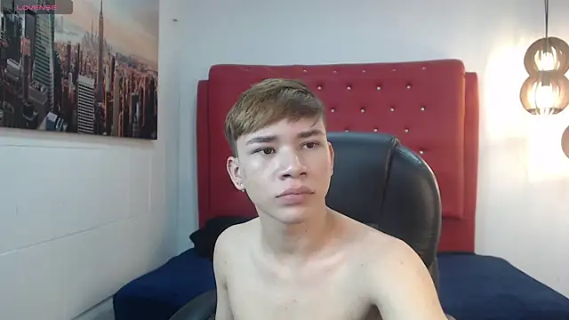 nathanclay's cam snapshot