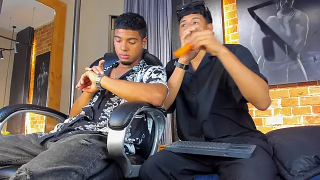 Jack_and_Joes's cam snapshot