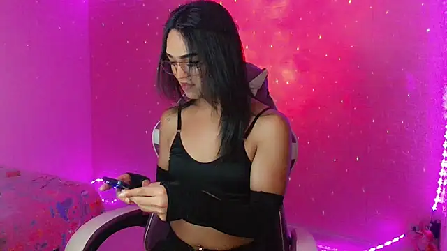 Ms-Zoehans live sex cam