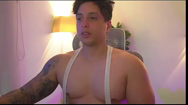 appolo_allen's cam snapshot