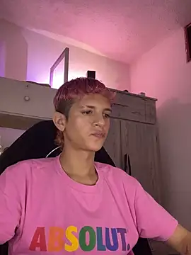 tylernova's cam snapshot