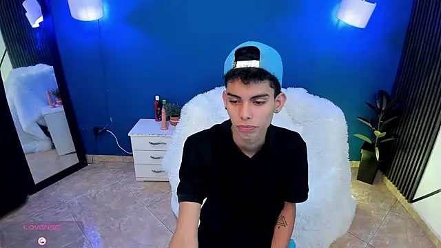 sky_jules's cam snapshot