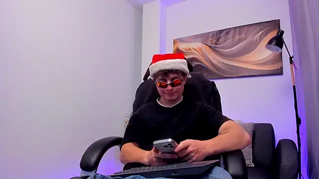 Leoo_Miller's cam snapshot