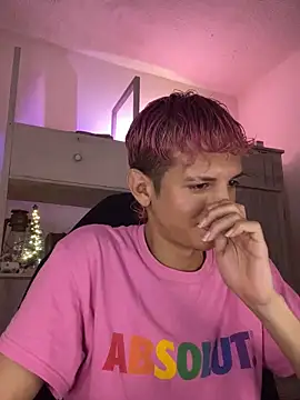 tylernova's cam snapshot