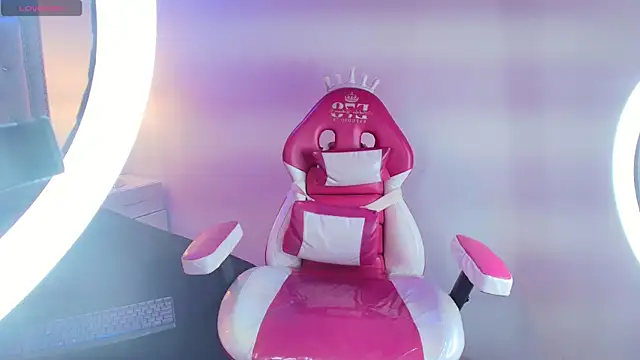 Lia_adamsss's cam snapshot