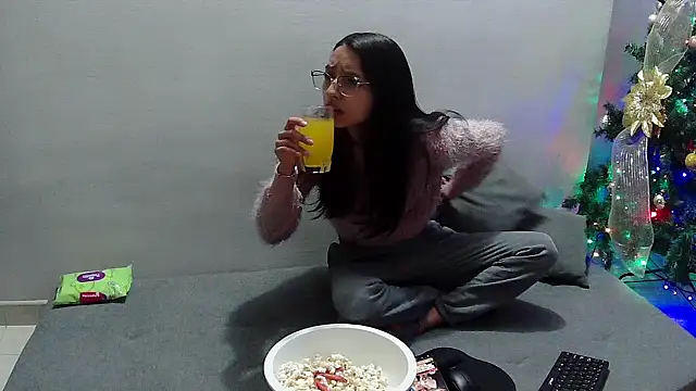 Katalleya_jyj live sex cam