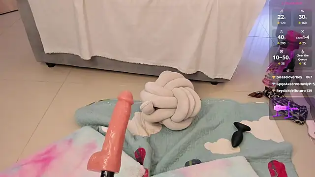 Emelyross_'s cam snapshot