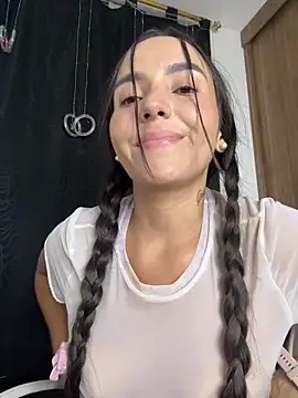 Scarlett05 live sex cam