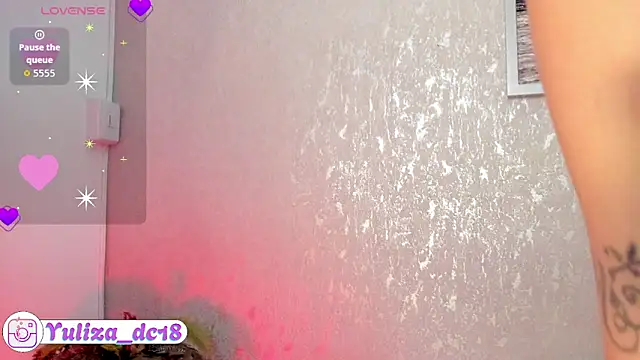 Luxury_Woman's cam snapshot