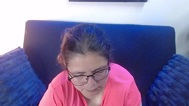 Linda_banks_'s cam snapshot