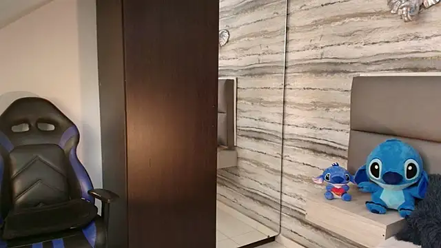 Lovers_21 live sex cam