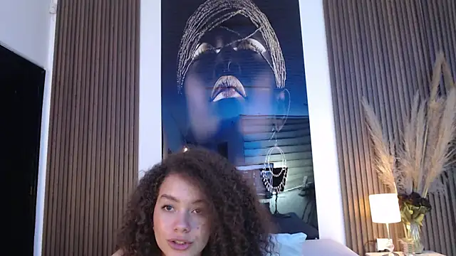 MiticaBrennet_'s web cam