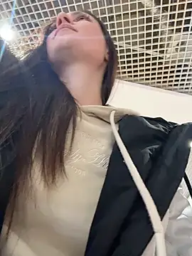 ZaraHill's cam snapshot