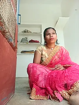 Rubi_sarma live sex cam