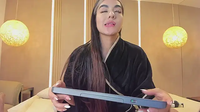 Antonella_west live sex cam