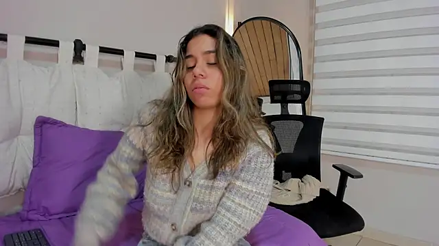 Rachell_criss's cam snapshot