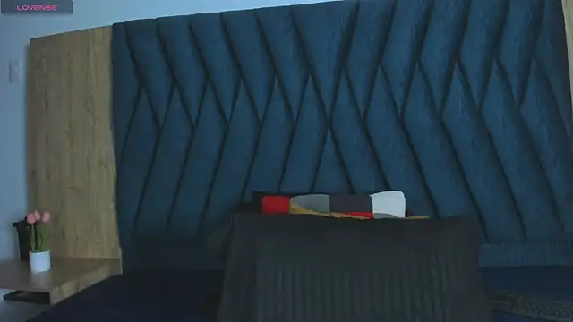 Samy_Grey01's cam snapshot