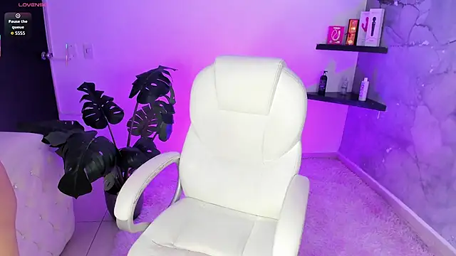 Lilokat_'s cam snapshot