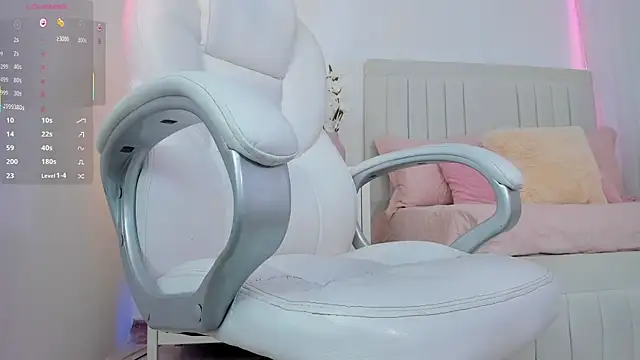 ami_sweet18's cam snapshot