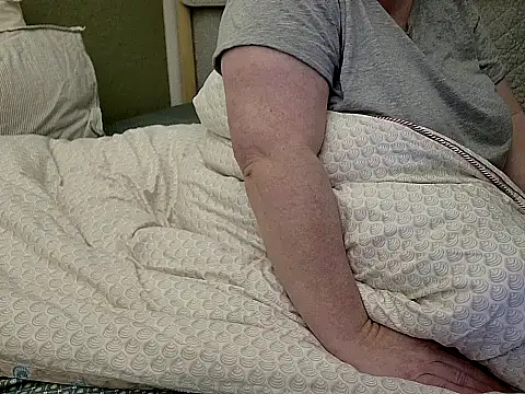 MarthaBriest's cam snapshot