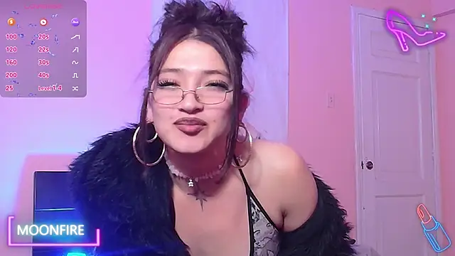 moonfiredancer live sex cam