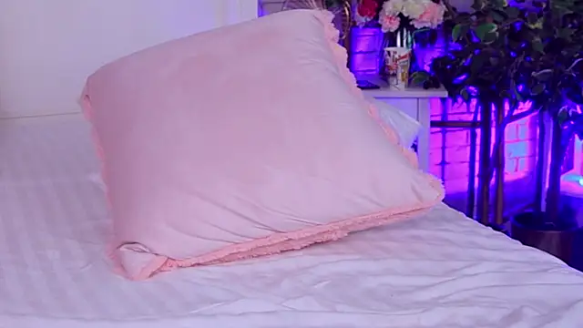 CarlaWhite's cam snapshot