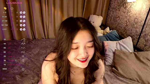 FreyaRaya's cam snapshot