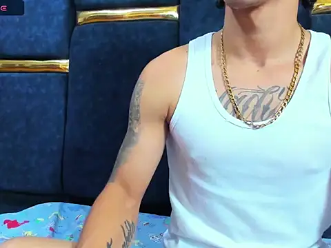 liamandkristal's cam snapshot