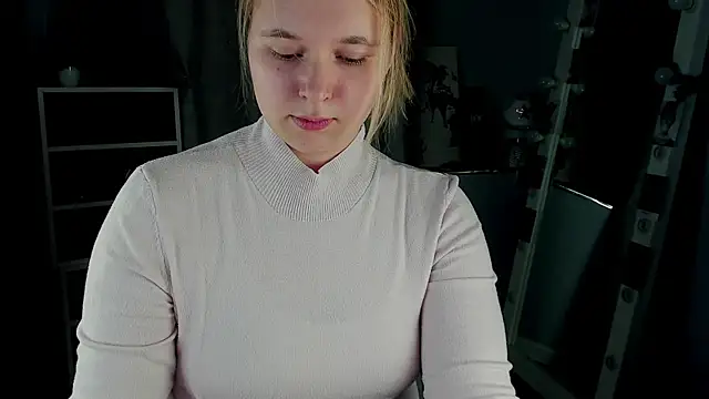 Rebecca_Kelly's cam snapshot