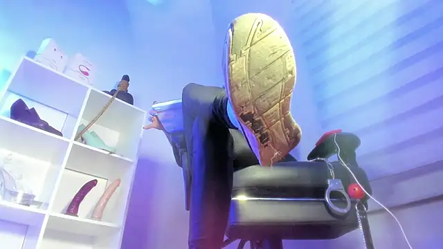 charlotte_joliedart's cam snapshot