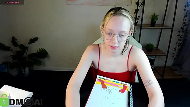 R0cket_bunny's cam snapshot