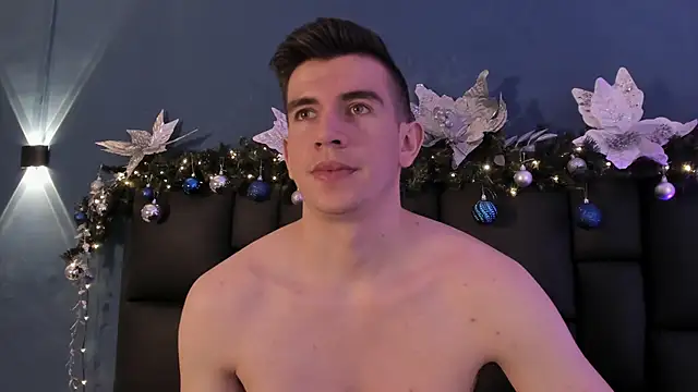 MikaelSlow live sex cam