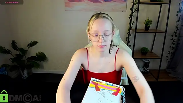 R0cket_bunny's cam snapshot