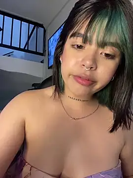 VIOLET_EF's cam snapshot