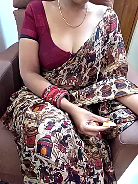 Roja-Telugu777's cam snapshot