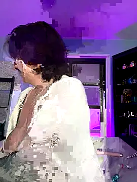 SweetandSluttyMilf's cam snapshot