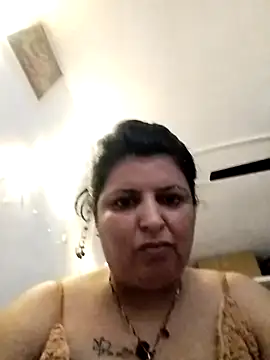 Jann_Riya333's cam snapshot