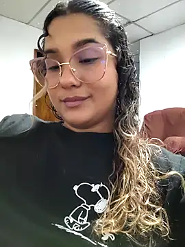 BrendaGirs's cam snapshot