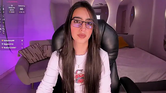 LarisaSmirnov's cam snapshot