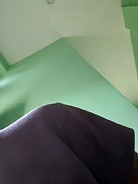 Hotty-Nidhi's cam snapshot