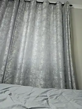 Indian_GlowingMiax live sex cam