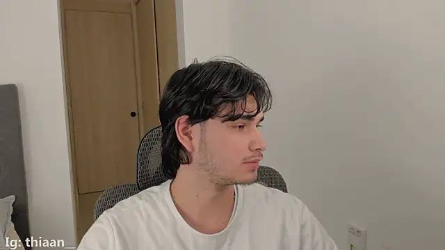 thiaann live sex cam