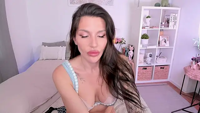 Sasha_Miro's cam snapshot