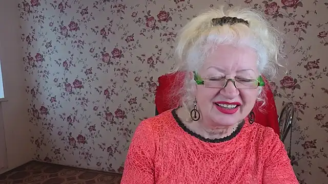 Maya_Mayflower's cam snapshot