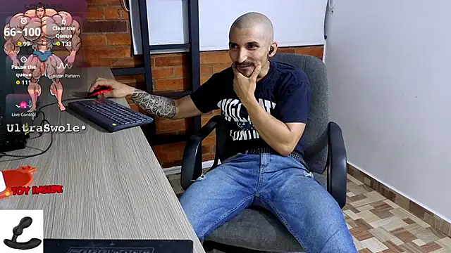 Marck_Muscle's cam snapshot