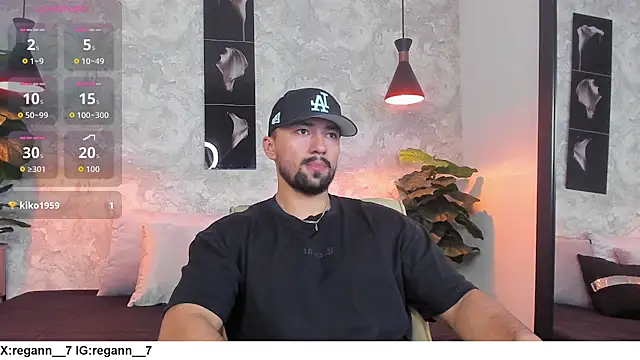 Regan__'s cam snapshot