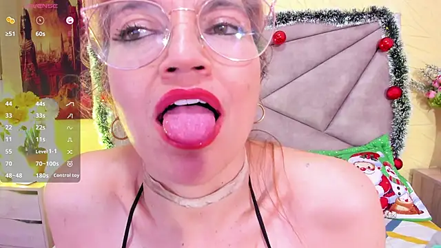 Esmeralda_oikos's cam snapshot