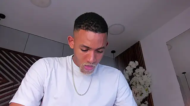 B_Wild's cam snapshot