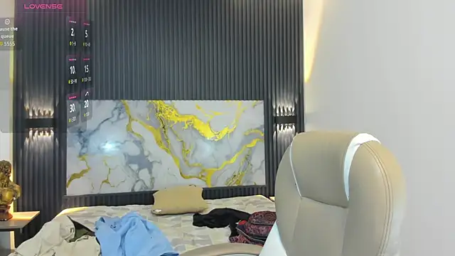 SantiagoRusso18 live sex cam