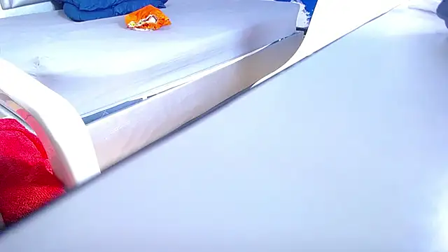 goldenn_ass1's cam snapshot